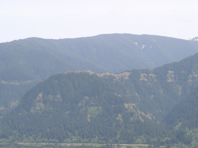 4.30.06 Hamilton Mountain 060 